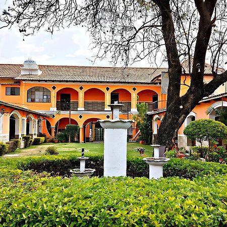 Naupa House Hostel Cochabamba Exterior photo