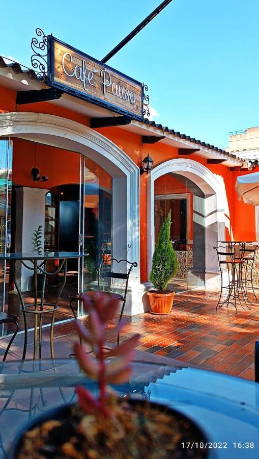 Naupa House Hostel Cochabamba Exterior photo