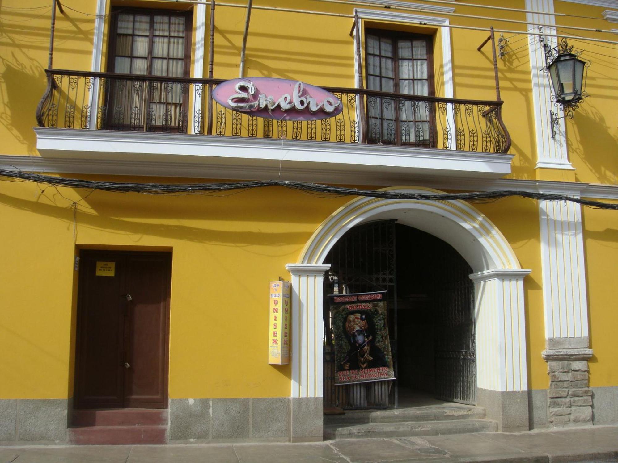 Naupa House Hostel Cochabamba Exterior photo